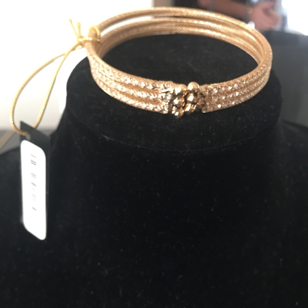 Bracelet with tags